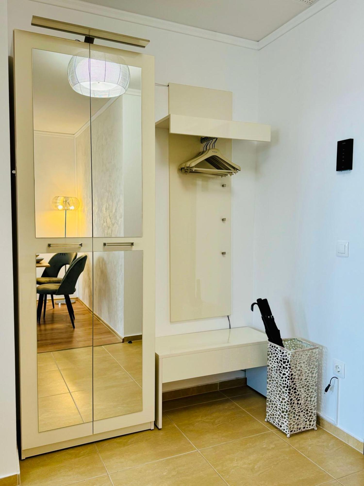 Joy City Stay Forest 84 Timişoara Extérieur photo