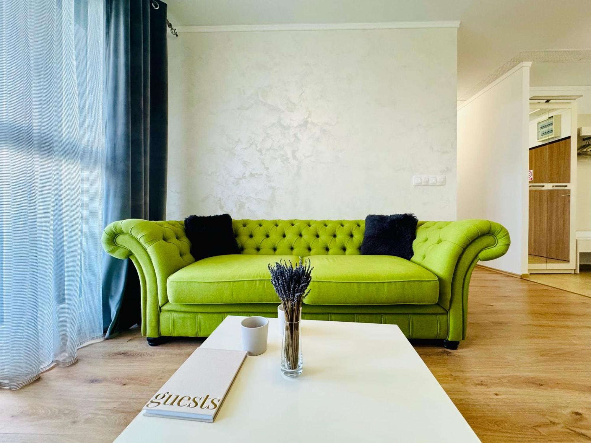 Joy City Stay Forest 84 Timişoara Extérieur photo